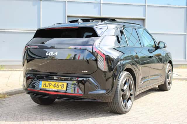 Kia EV3 (2025) thumbnail 2