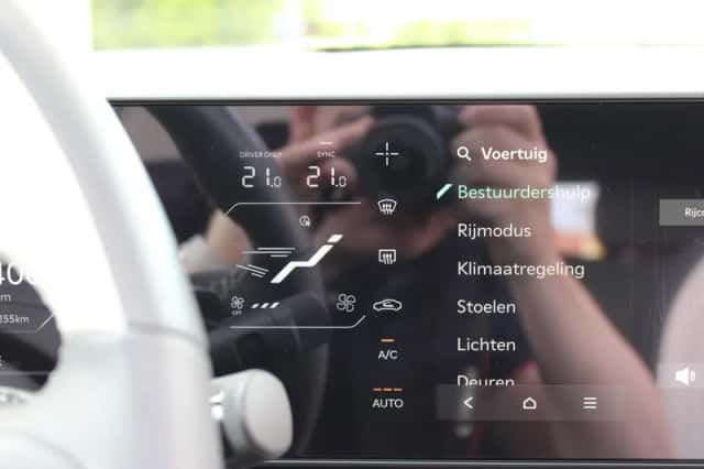 Kia EV3 (2025) thumbnail 13