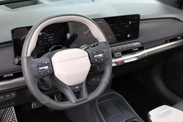 Kia EV3 (2025) thumbnail 25