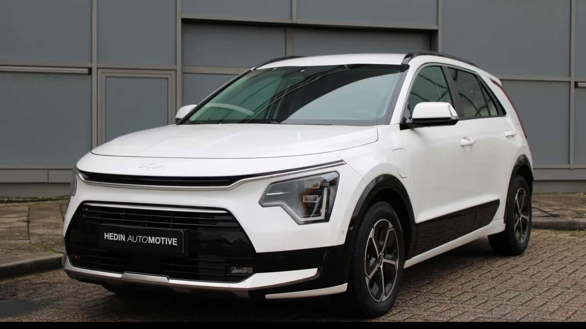 Kia Niro (2024) — foto 1