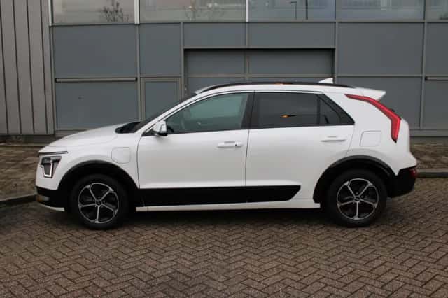 Kia Niro (2024) thumbnail 27
