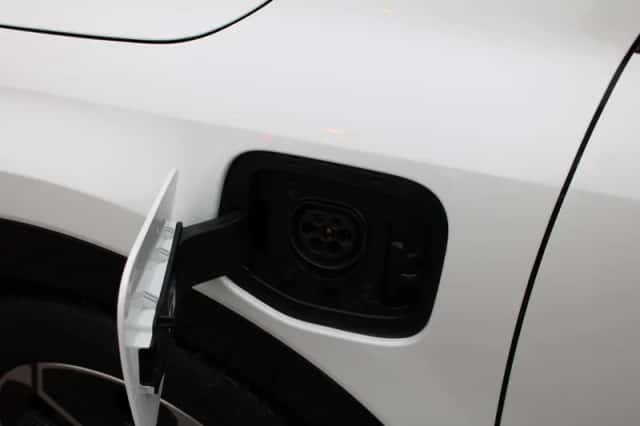 Kia Niro (2024) thumbnail 6