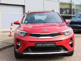 Kia Stonic (2019) thumbnail 12