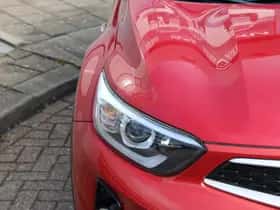 Kia Stonic (2019) thumbnail 5