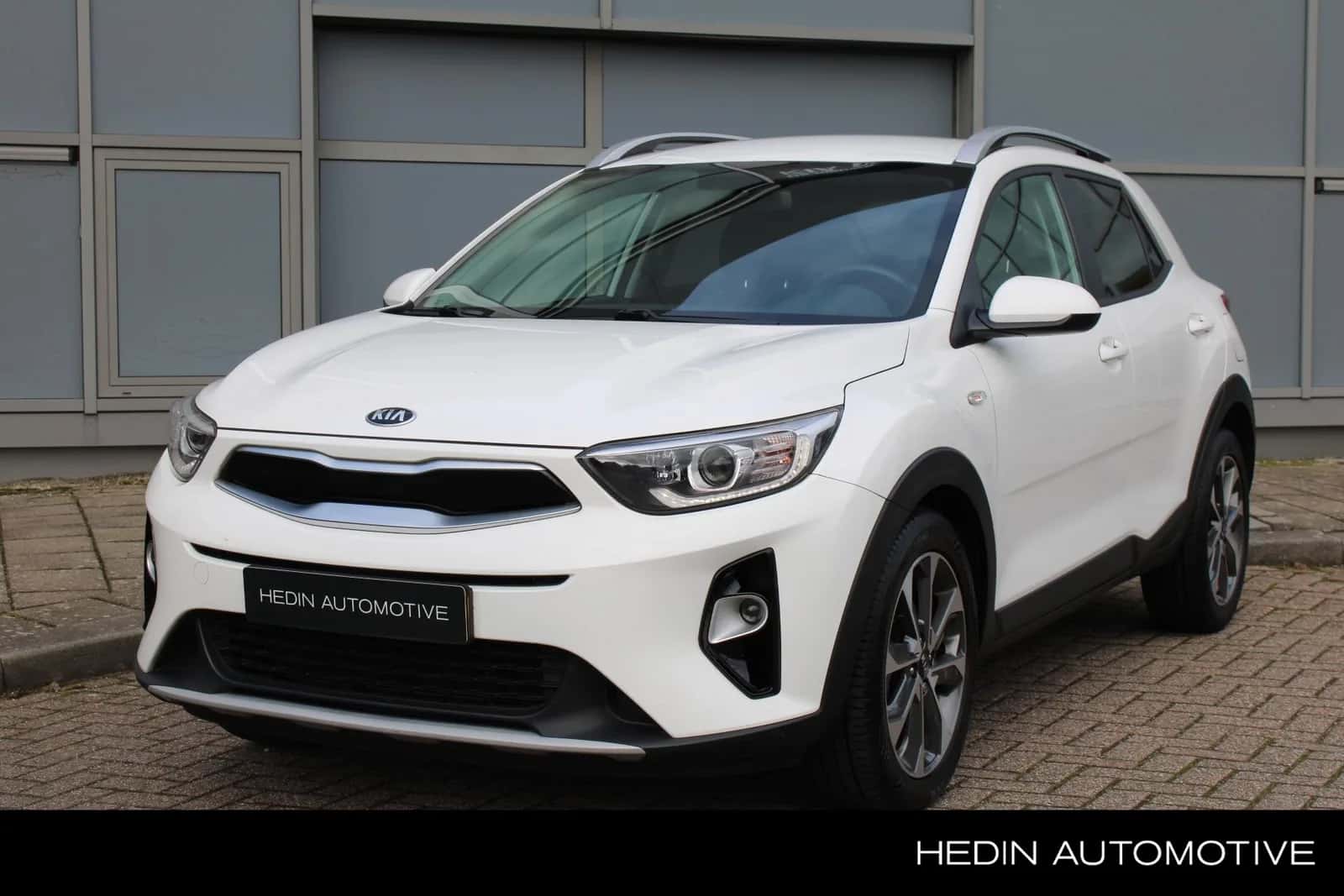 Kia Stonic (2020) — foto 1