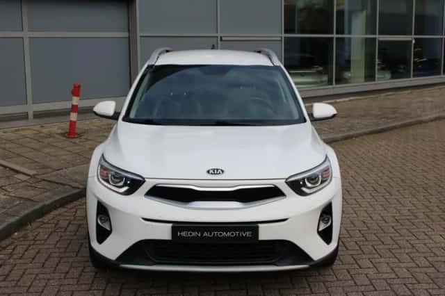 Kia Stonic (2020) thumbnail 13