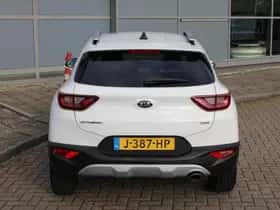 Kia Stonic (2020) thumbnail 22