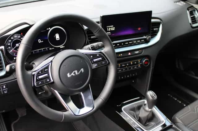 Kia Ceed Sportswagon (2025) thumbnail 11