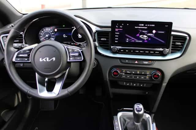 Kia Ceed Sportswagon (2025) thumbnail 3
