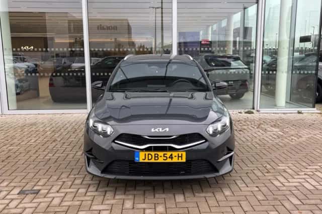 Kia Ceed Sportswagon (2025) thumbnail 2