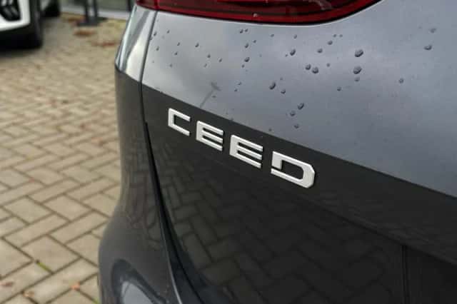 Kia Ceed Sportswagon (2025) thumbnail 9