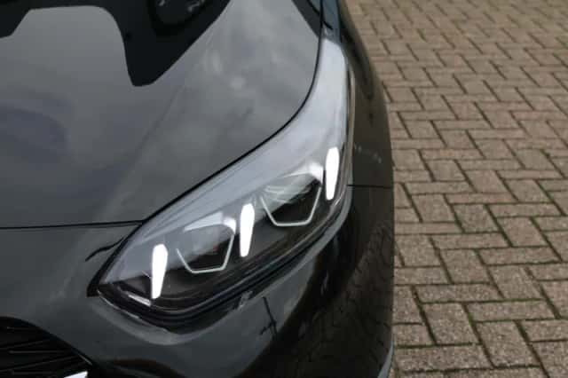 Kia Ceed (2025) thumbnail 3