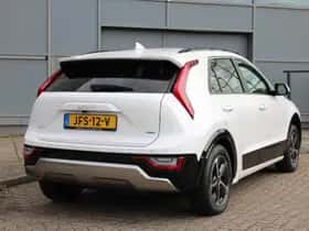 Kia Niro (2024) thumbnail 2