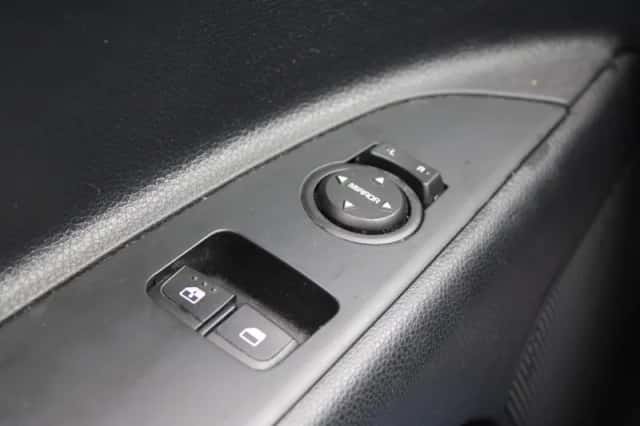 Kia Stonic (2022) thumbnail 13