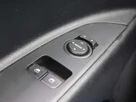 Kia Stonic (2022) thumbnail 13