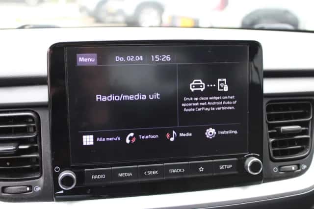 Kia Stonic (2022) thumbnail 8