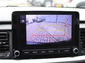Kia Stonic (2022) thumbnail 9