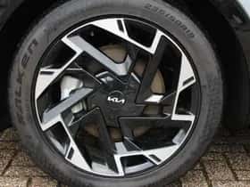 Kia Sportage (2024) thumbnail 5