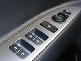 Kia Stonic (2023) thumbnail 18