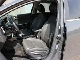 Kia Ceed Sportswagon (2024) thumbnail 9