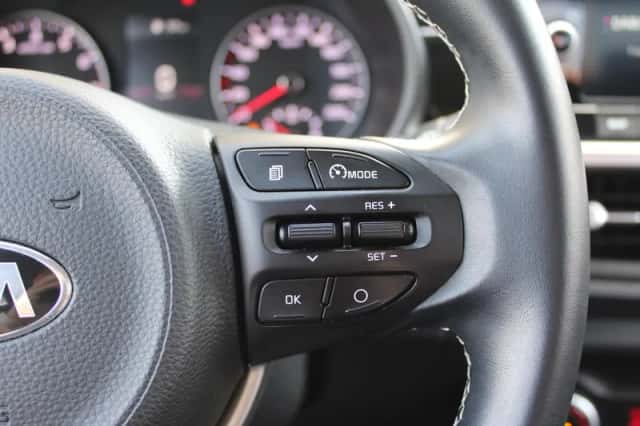 Kia Picanto (2021) thumbnail 13