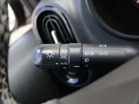 Kia Picanto (2021) thumbnail 17