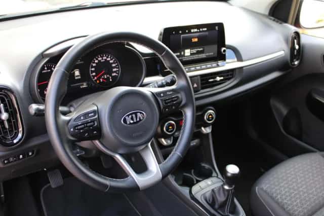 Kia Picanto (2021) thumbnail 18