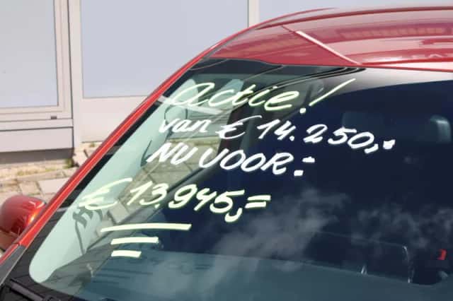 Kia Picanto (2021) thumbnail 5
