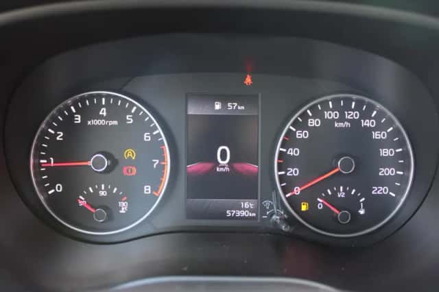 Kia Picanto (2021) thumbnail 6