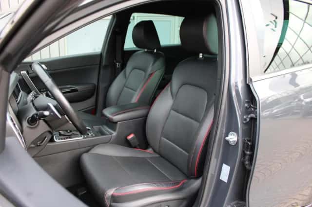 Kia Sportage (2021) thumbnail 5