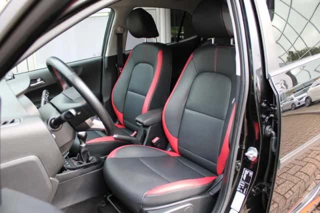 Kia Picanto (2017) thumbnail 4