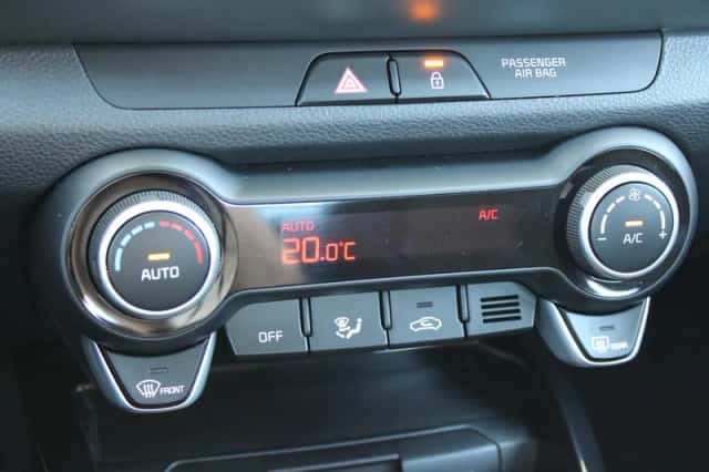 Kia Stonic (2025) thumbnail 13