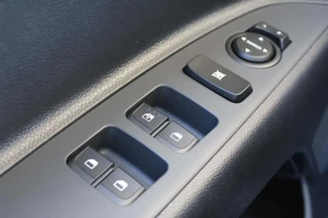 Kia Stonic (2025) thumbnail 17