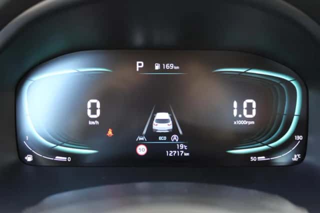 Kia Stonic (2025) thumbnail 5
