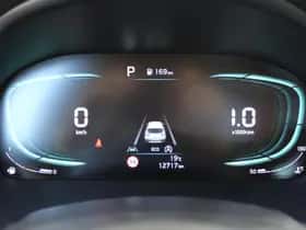 Kia Stonic (2025) thumbnail 5
