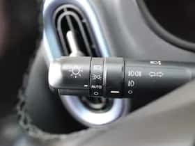 Kia Picanto (2018) thumbnail 16