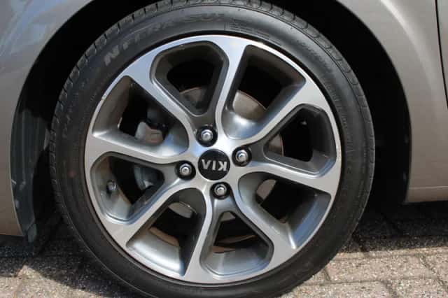 Kia Picanto (2018) thumbnail 7