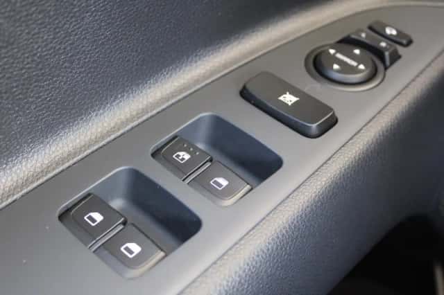 Kia Stonic (2025) thumbnail 18
