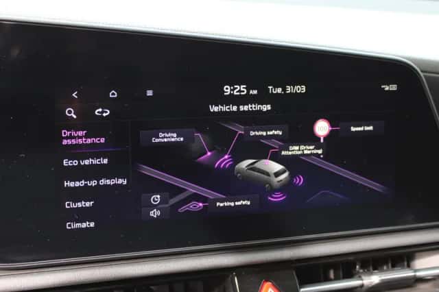 Kia Niro (2025) thumbnail 12