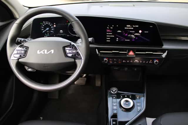 Kia Niro (2025) thumbnail 3