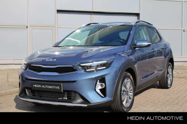 Kia Stonic (2025) thumbnail 1