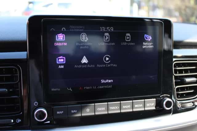 Kia Stonic (2025) thumbnail 11