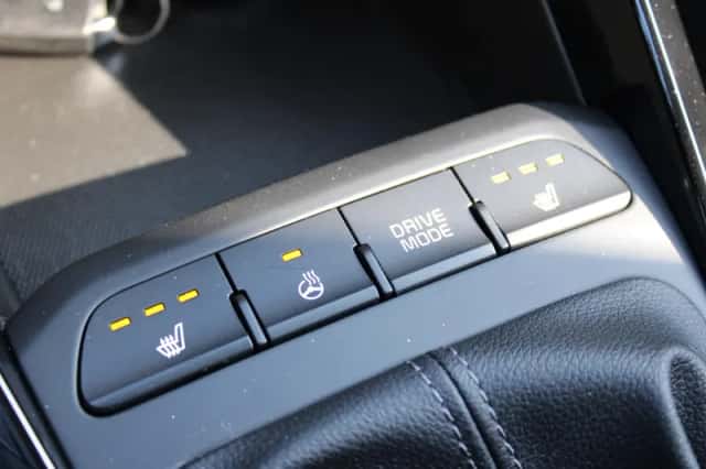 Kia Stonic (2025) thumbnail 12