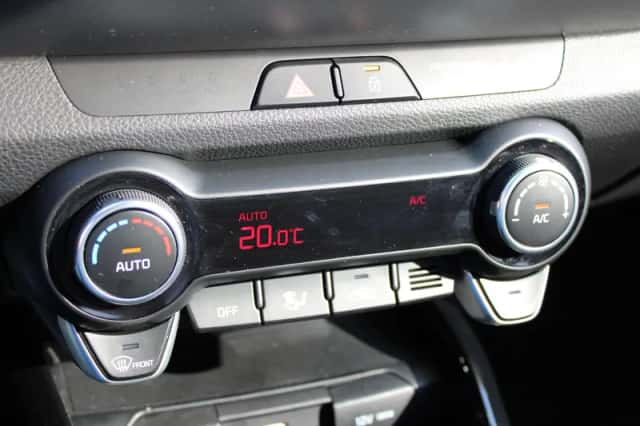 Kia Stonic (2025) thumbnail 14