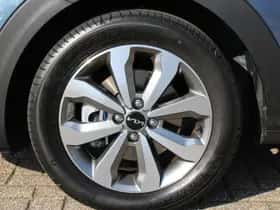 Kia Stonic (2025) thumbnail 5