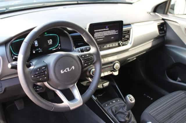 Kia Stonic (2025) thumbnail 7