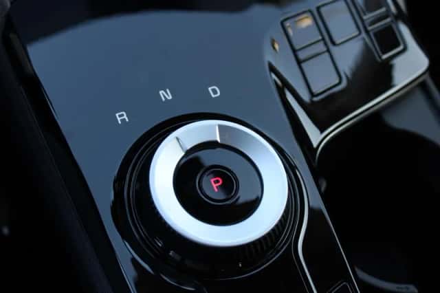 Kia Sportage (2023) thumbnail 13