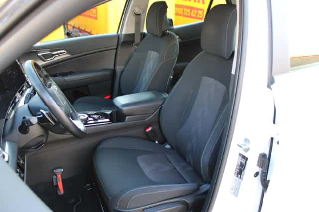 Kia Sportage (2023) thumbnail 22