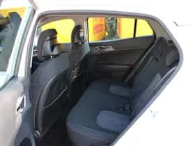 Kia Sportage (2023) thumbnail 23