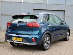 Kia Niro (2019) thumbnail 2